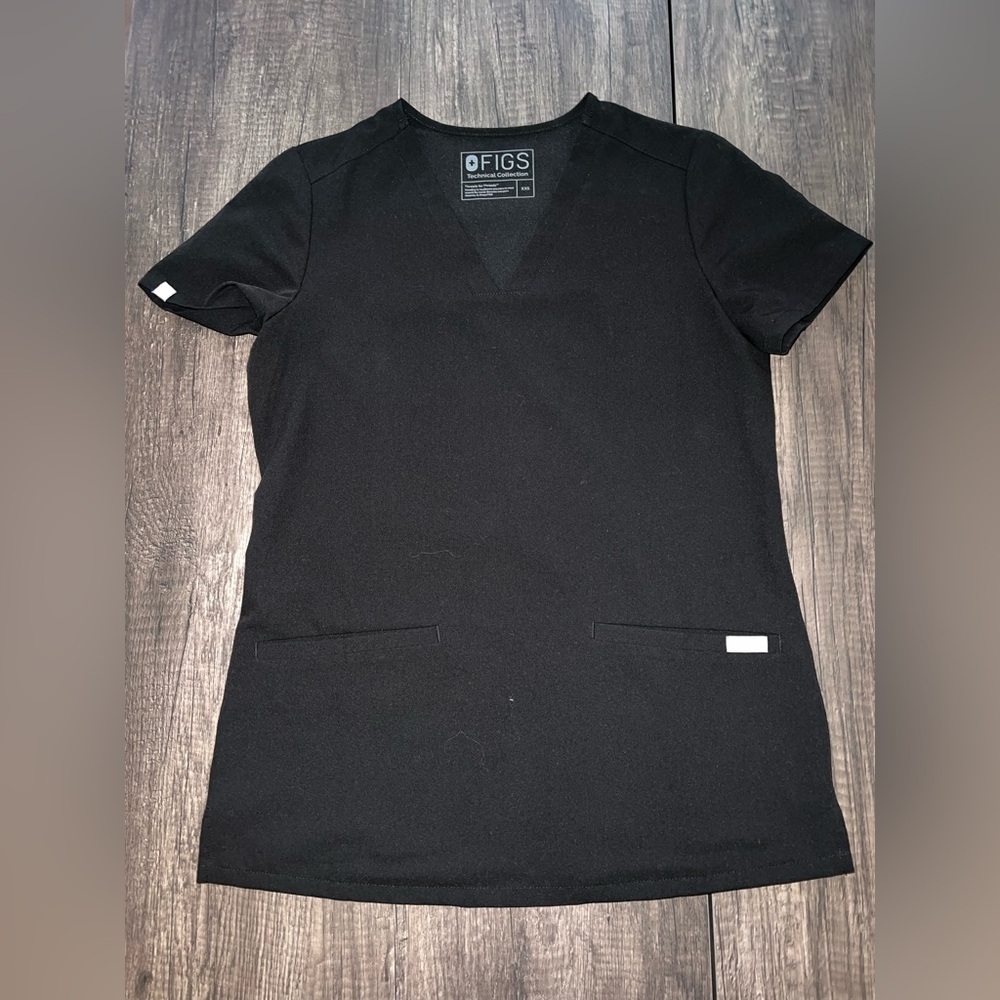 FIGS XXS Black Casma Tops